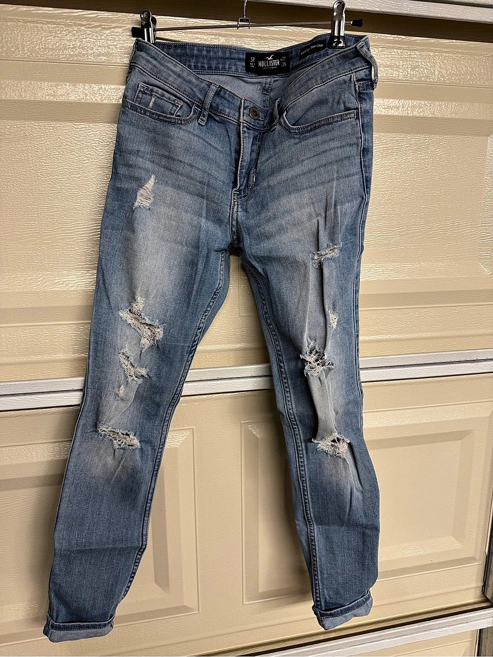 Hollister Mid-Rise Super Skinny Crop Distressed Blue Waist 27